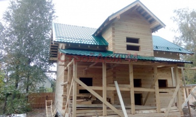 Дом из проф. бруса 145х195 мм размером 8х10.5 м построенный в августе 2015г. в Волоколамском р-не