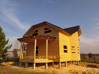 Дом из проф.бруса 140х190мм 8х8м с террасой 2.5х5м по проекту БД- 81 с изменениями построенный в марте- апреле 2021